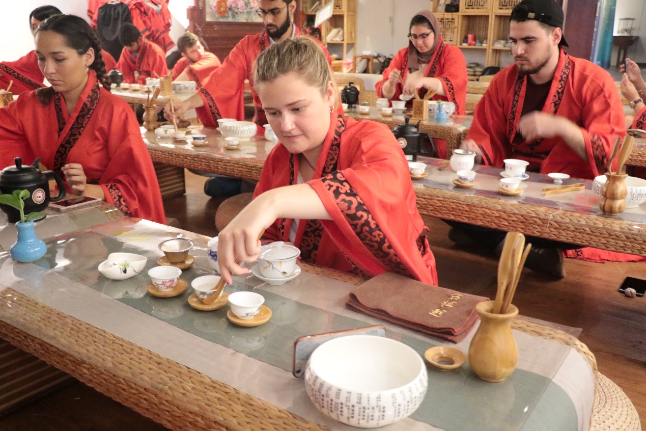 苏格兰商务与交流孔子学院语言与文化交流夏令