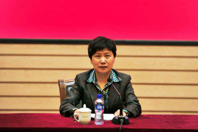 校党委书记张玲做牢固树立四个意识主题宣讲报告天津财经大学